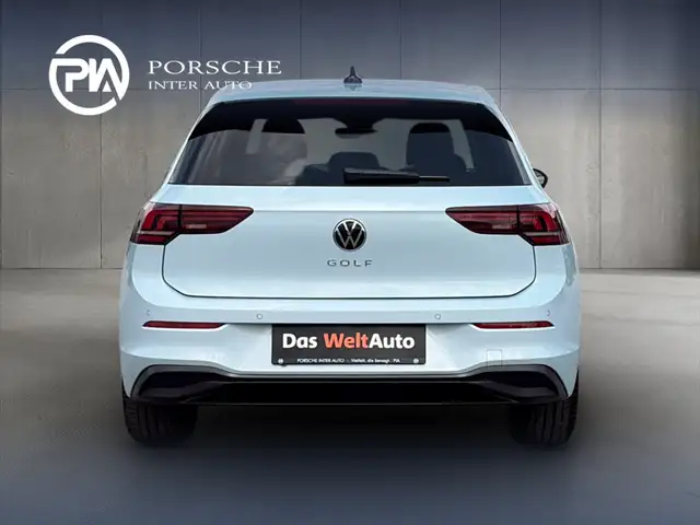 Volkswagen Golf view 5