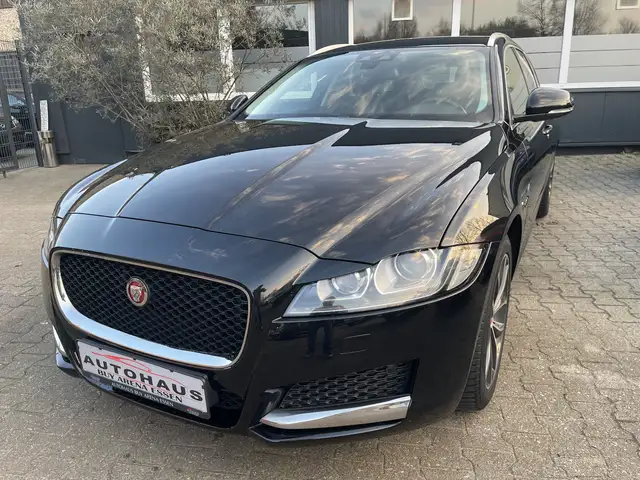 Jaguar XF Sportbrake 20d Automatik Voll Schwarz 2Hand Euro 6