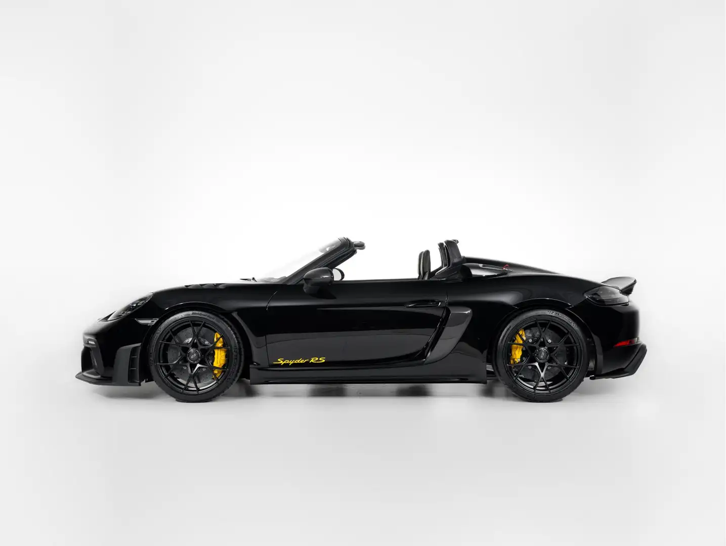 Porsche 718 Spyder RS Zwart - 2