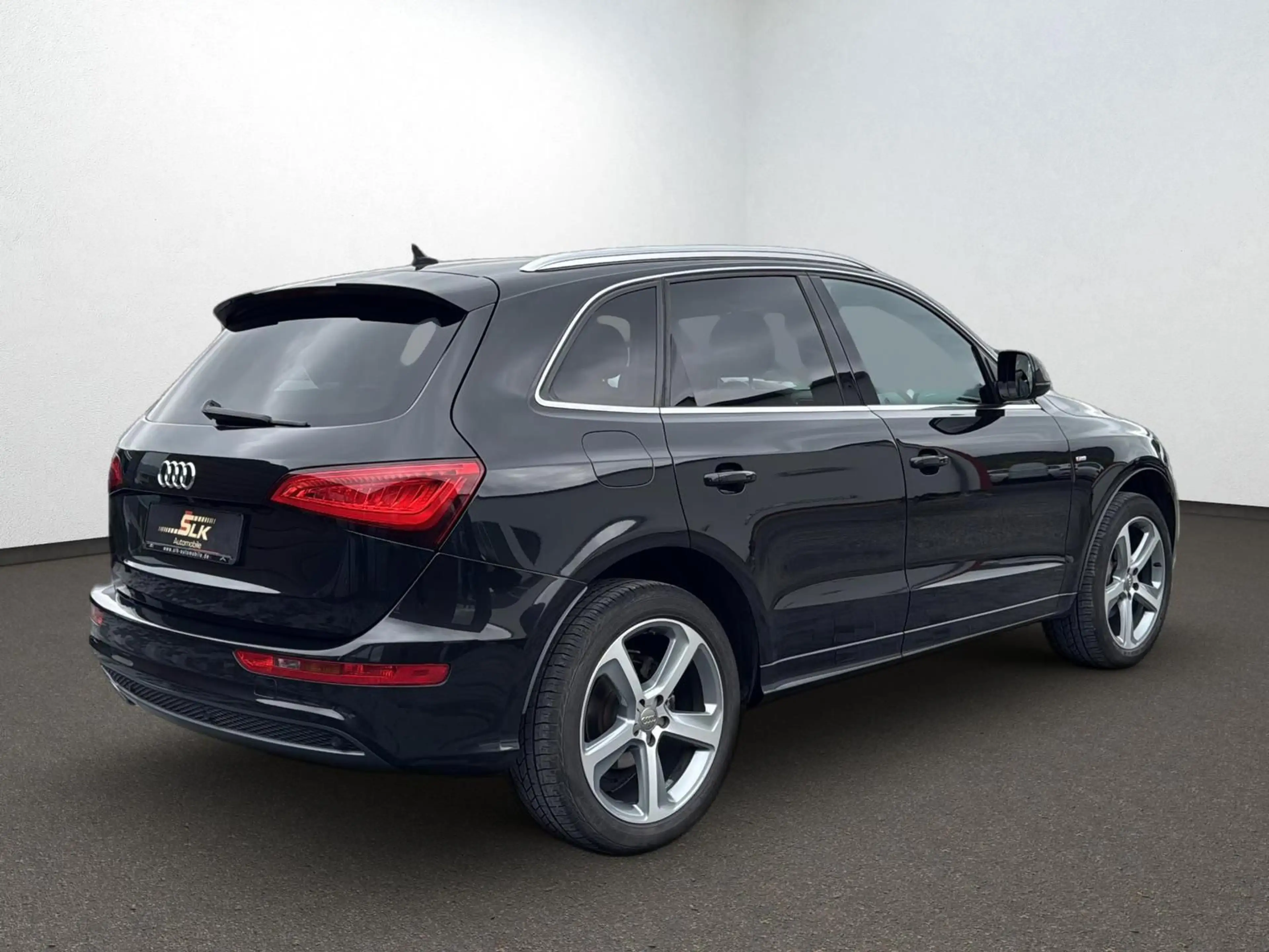 Audi Q5 2.0TDi quattro S-Line Pano StHz R.-Kamera AHK — photo 5