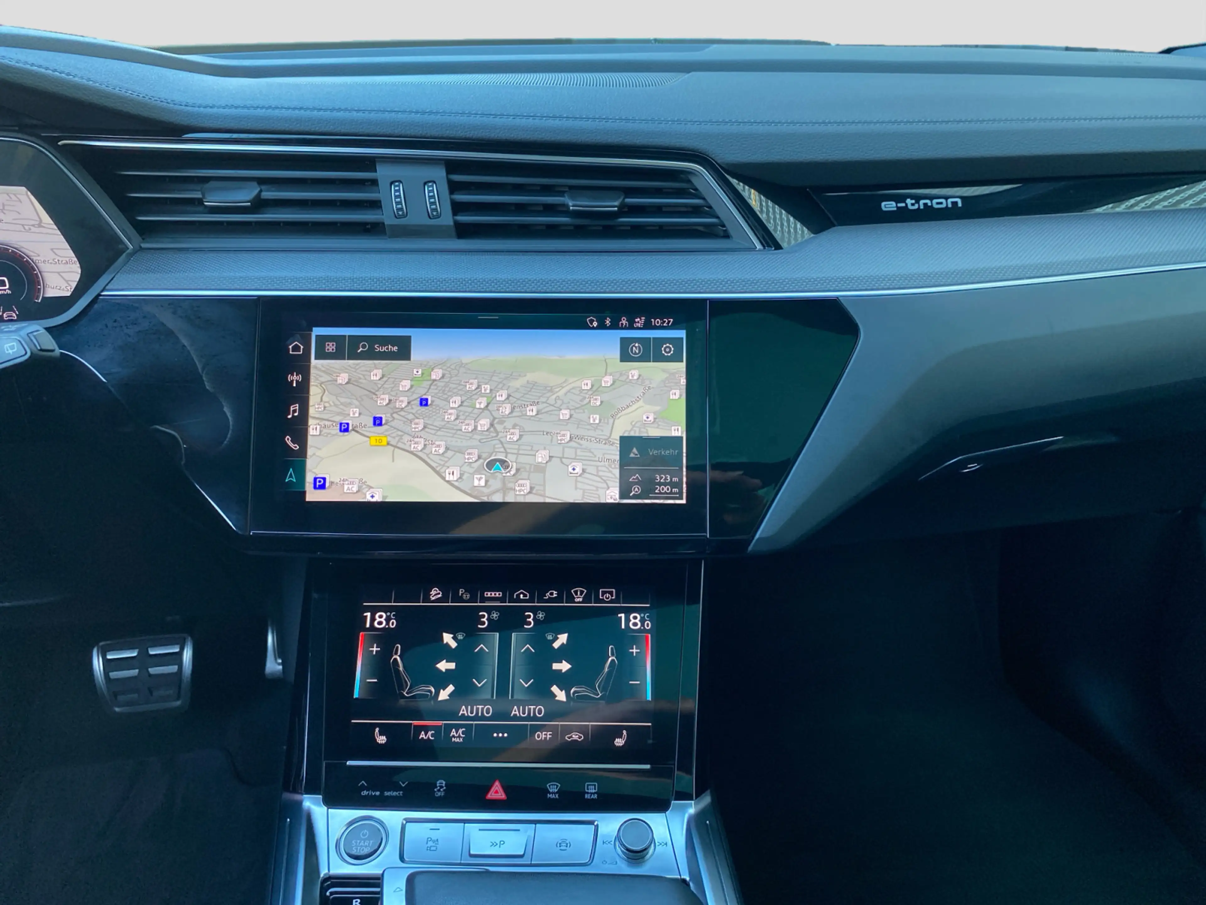Audi Q8 e-tron 55 quattro S line S-trc HUD B&O 360° A — photo 7