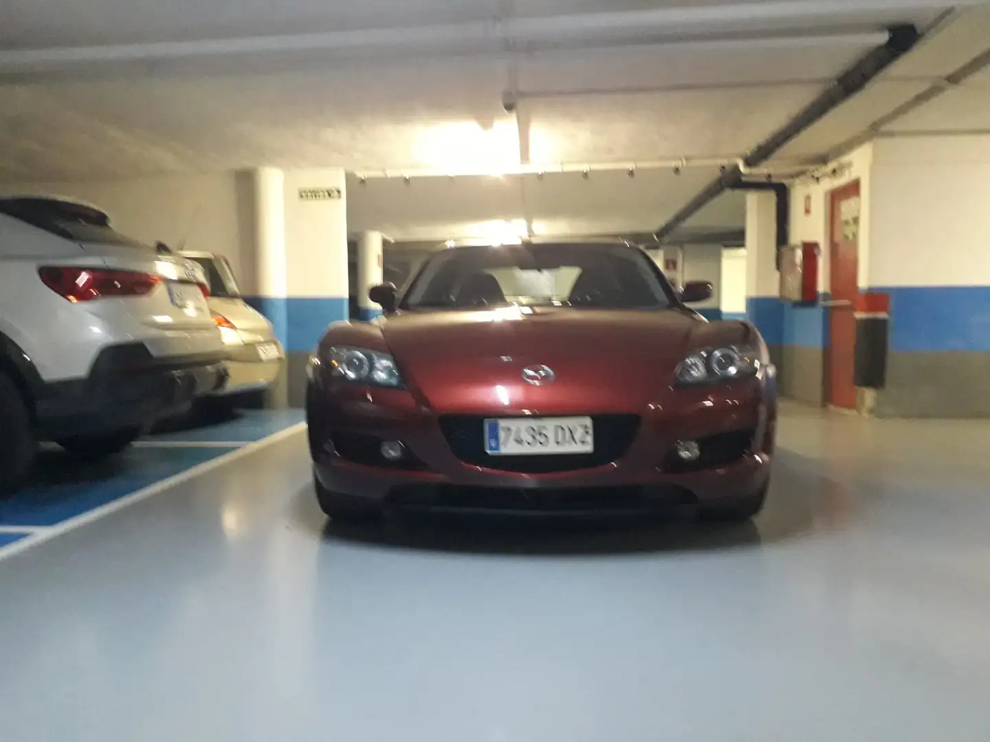 Mazda RX-8 Limited Edition Paars - 1