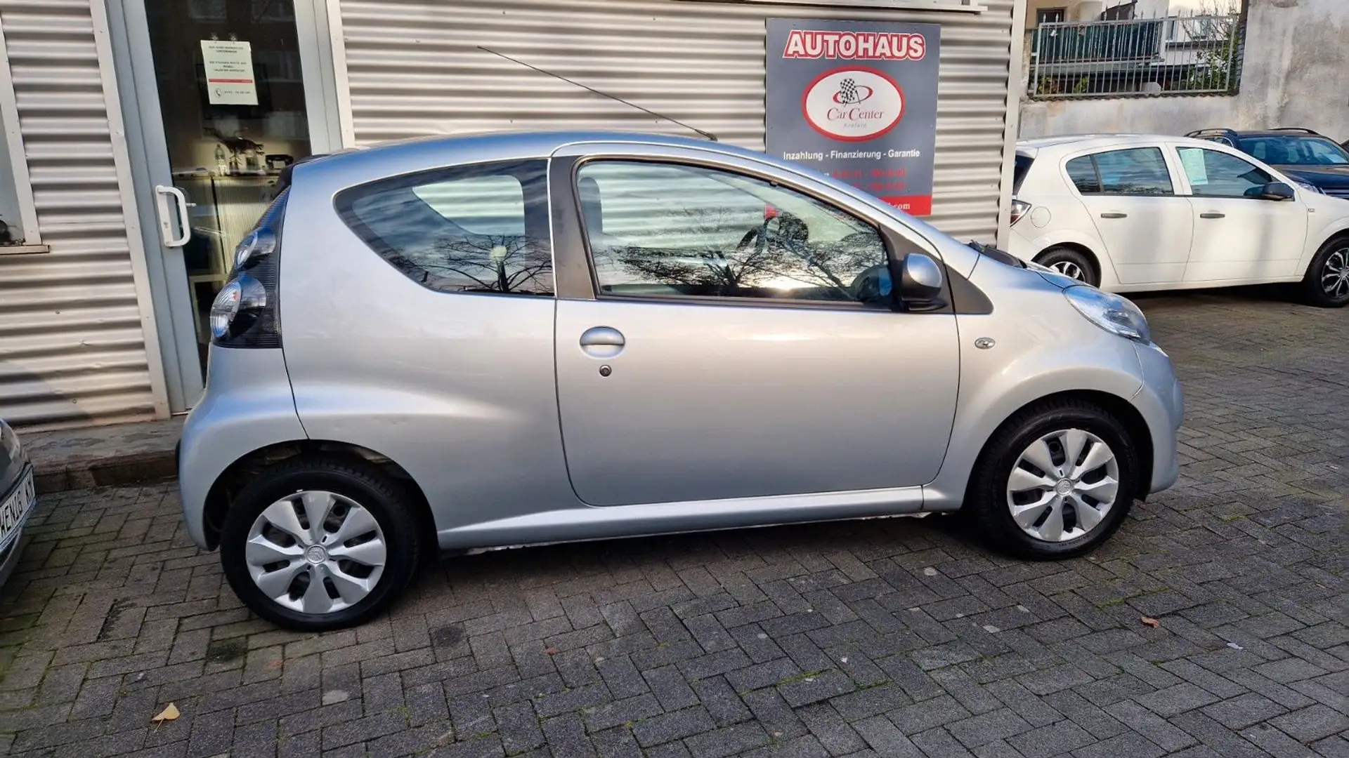 Citroen C1 1.0 20€ STEUER+KLIMA+ALLWETTER Grau - 2
