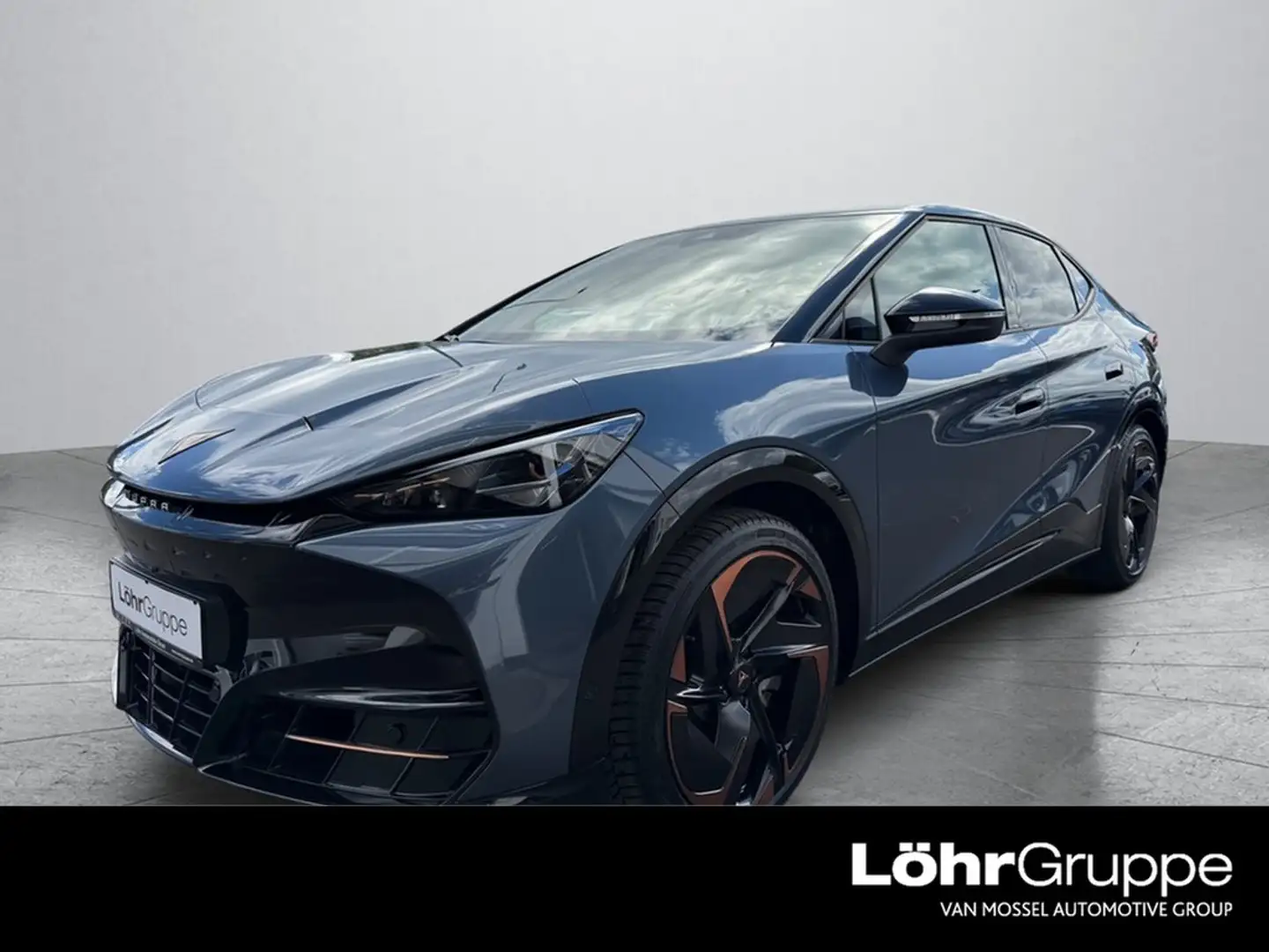 CUPRA Tavascan 250 kW 4Drive VZ Blau - 1