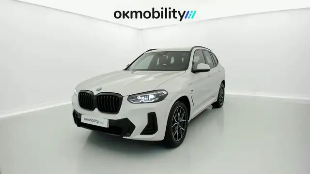 BMW X3 xDrive 30e xLine