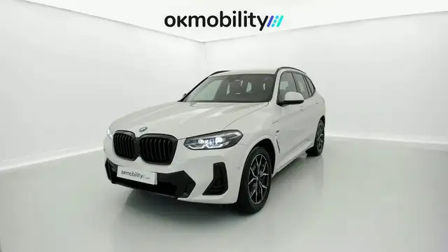 BMW X3 xDrive 30e xLine