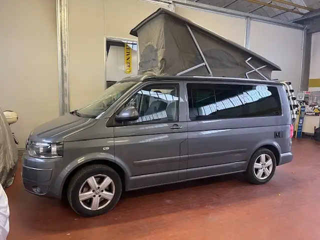 Volkswagen T5 California 2.5 Tdi 180CV