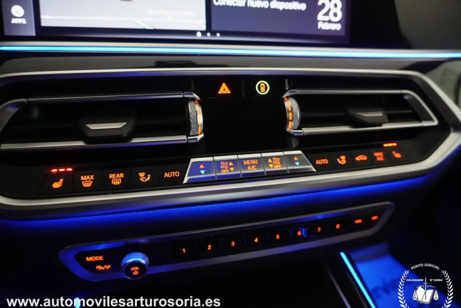 BMW X7 xDrive 30dA Albastru - 1