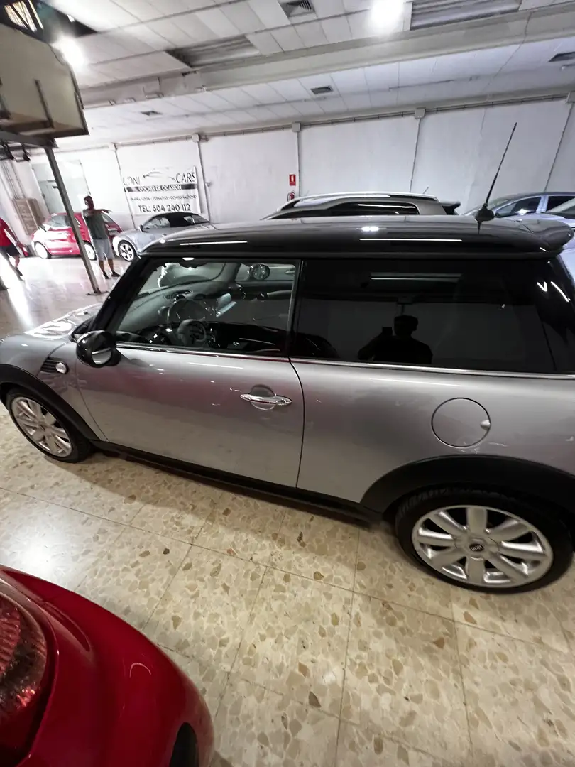 MINI Cooper Plateado - 2