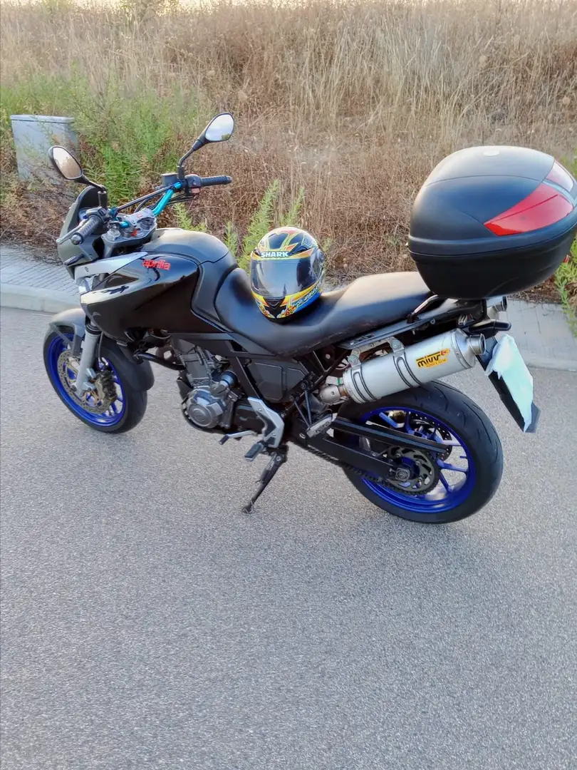 Aprilia Pegaso 650 Strada Fekete - 2