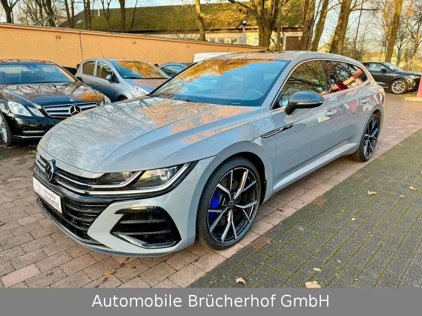 Volkswagen Arteon Shooting Brake R 4Motion Grigio - 2