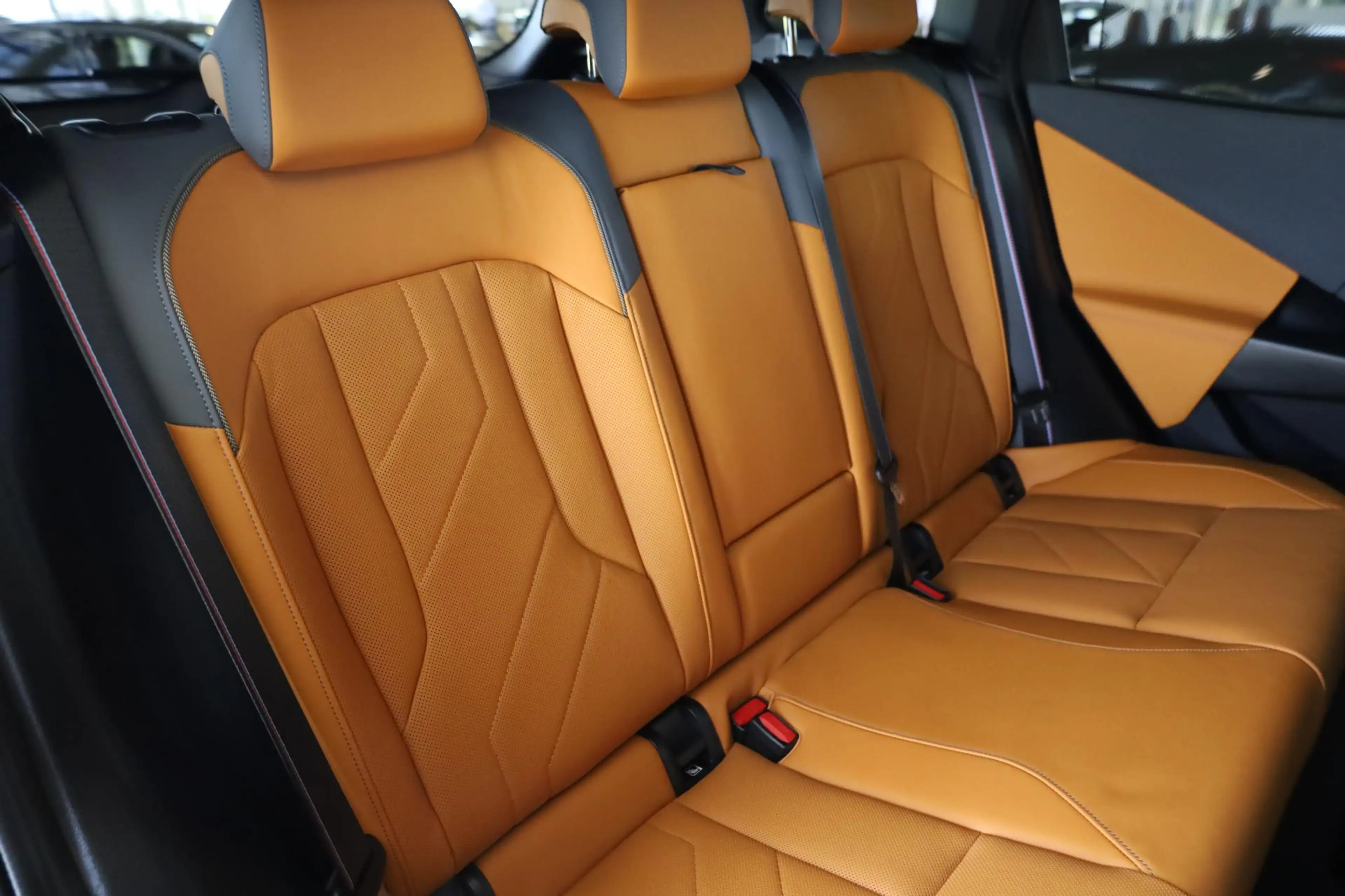 BMW X3 M50 | M Sportpakket Pro | Panoramadak | Comfort Ac — photo 10