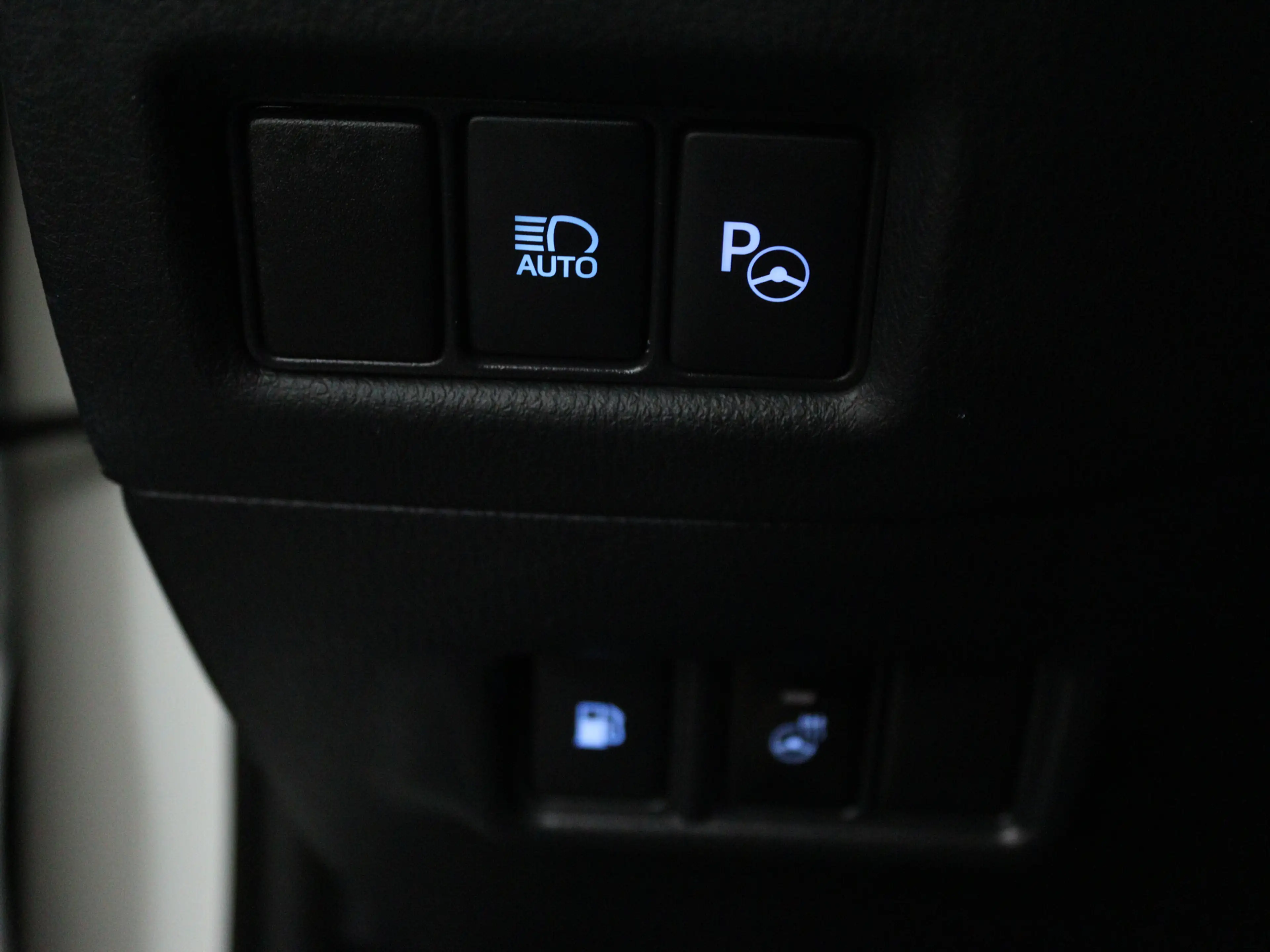 Toyota C-HR 1.8 Hybrid GR-Sport | Navigatie | PDC | Stuur-Stoe — photo 8