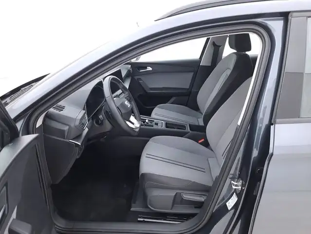 SEAT Leon view 10