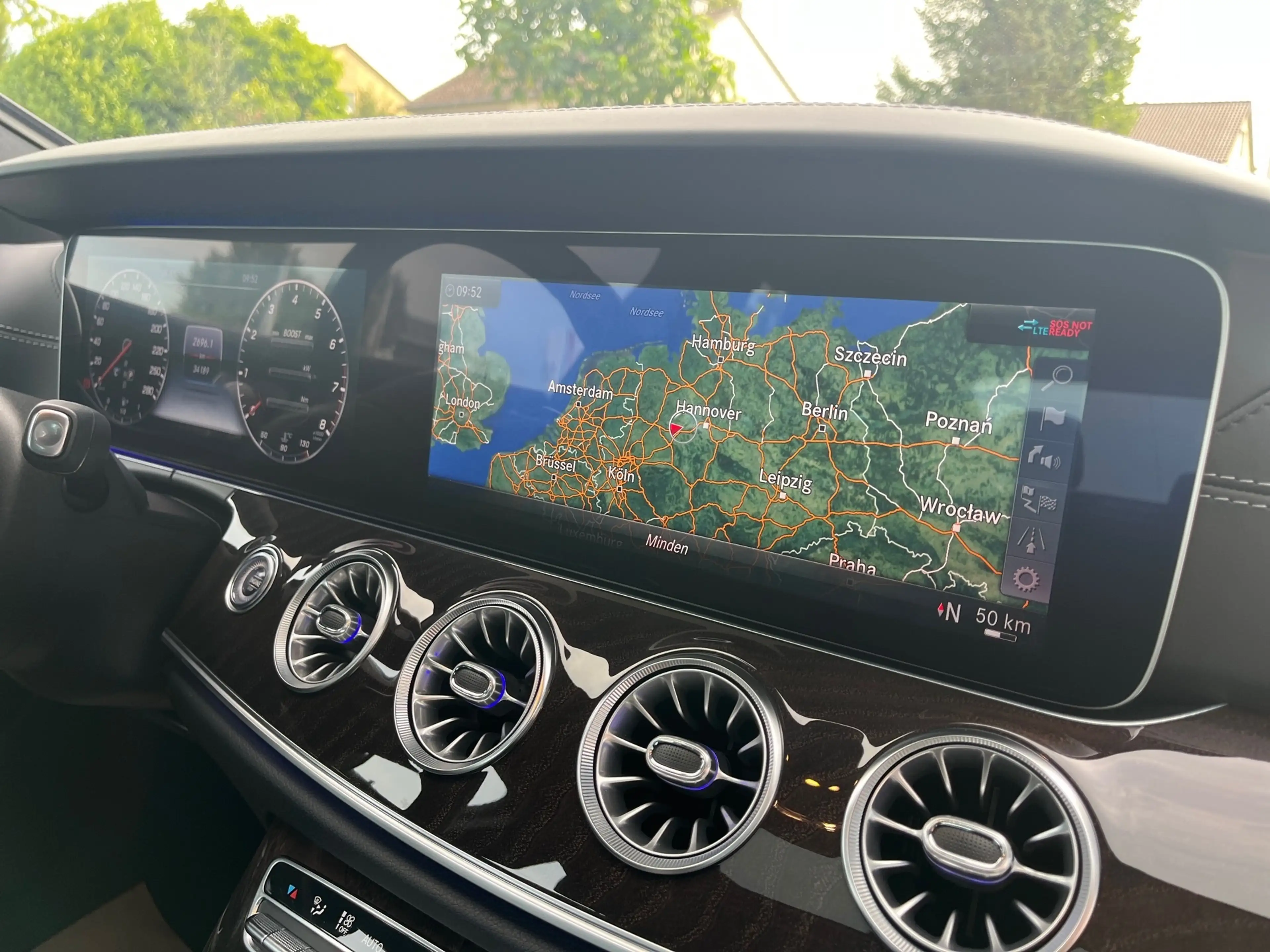 Mercedes-Benz CLS 53 AMG 4M Distr+LED+Night+Multikont.Sitz+Kam — photo 13