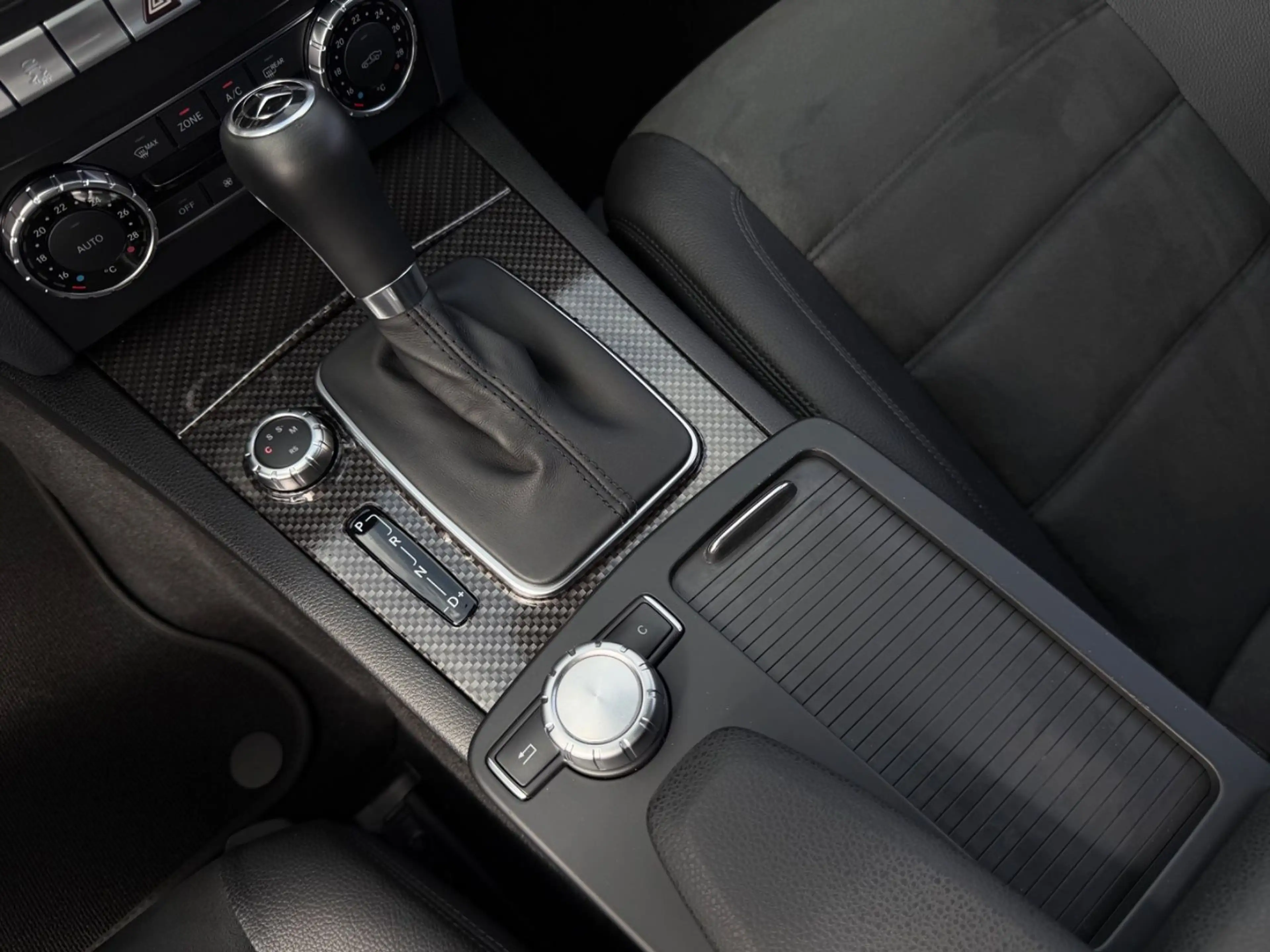 Mercedes-Benz C 63 AMG Performance Coupe W204 — photo 28