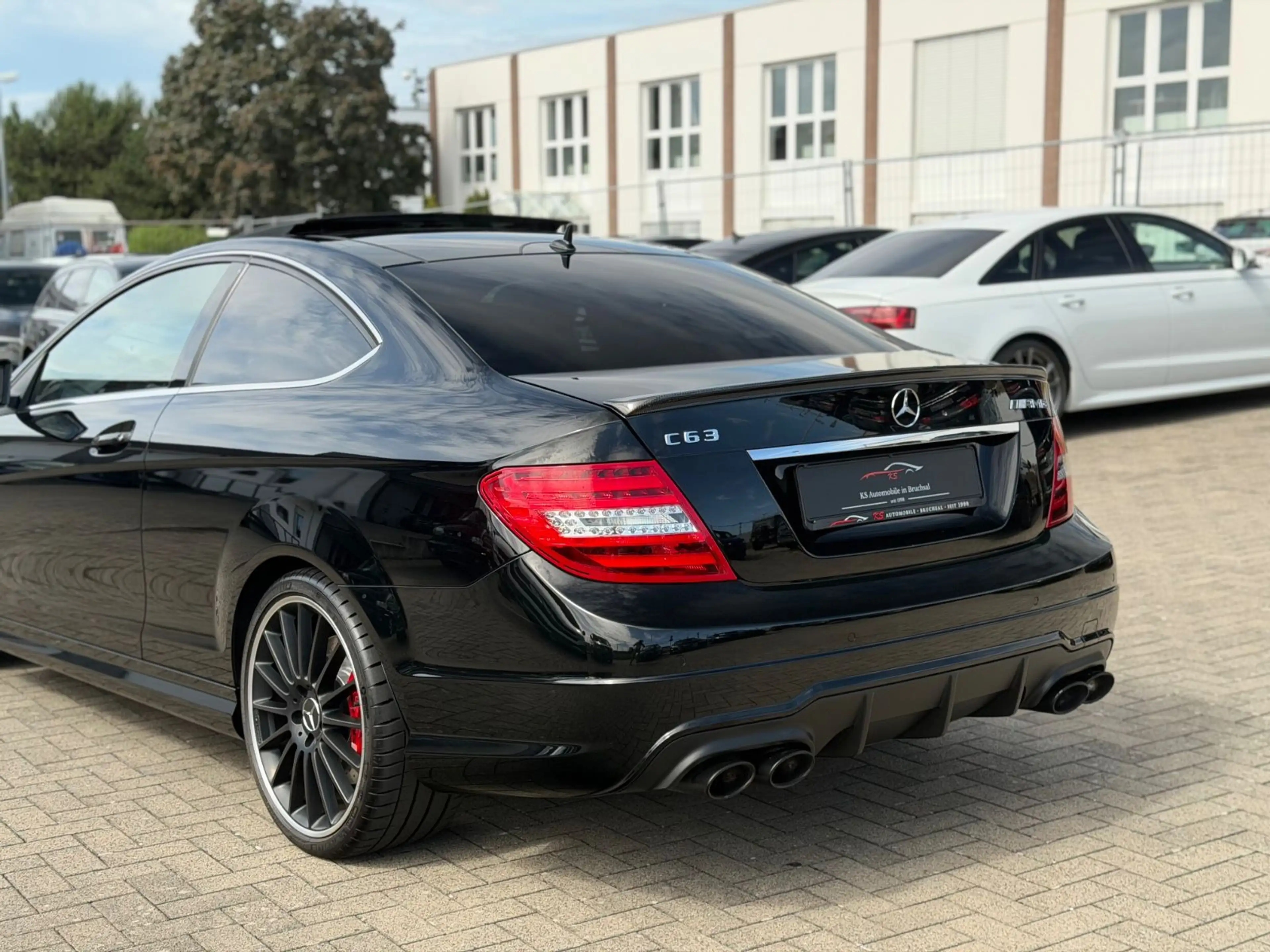 Mercedes-Benz C 63 AMG Performance Coupe W204 — photo 13