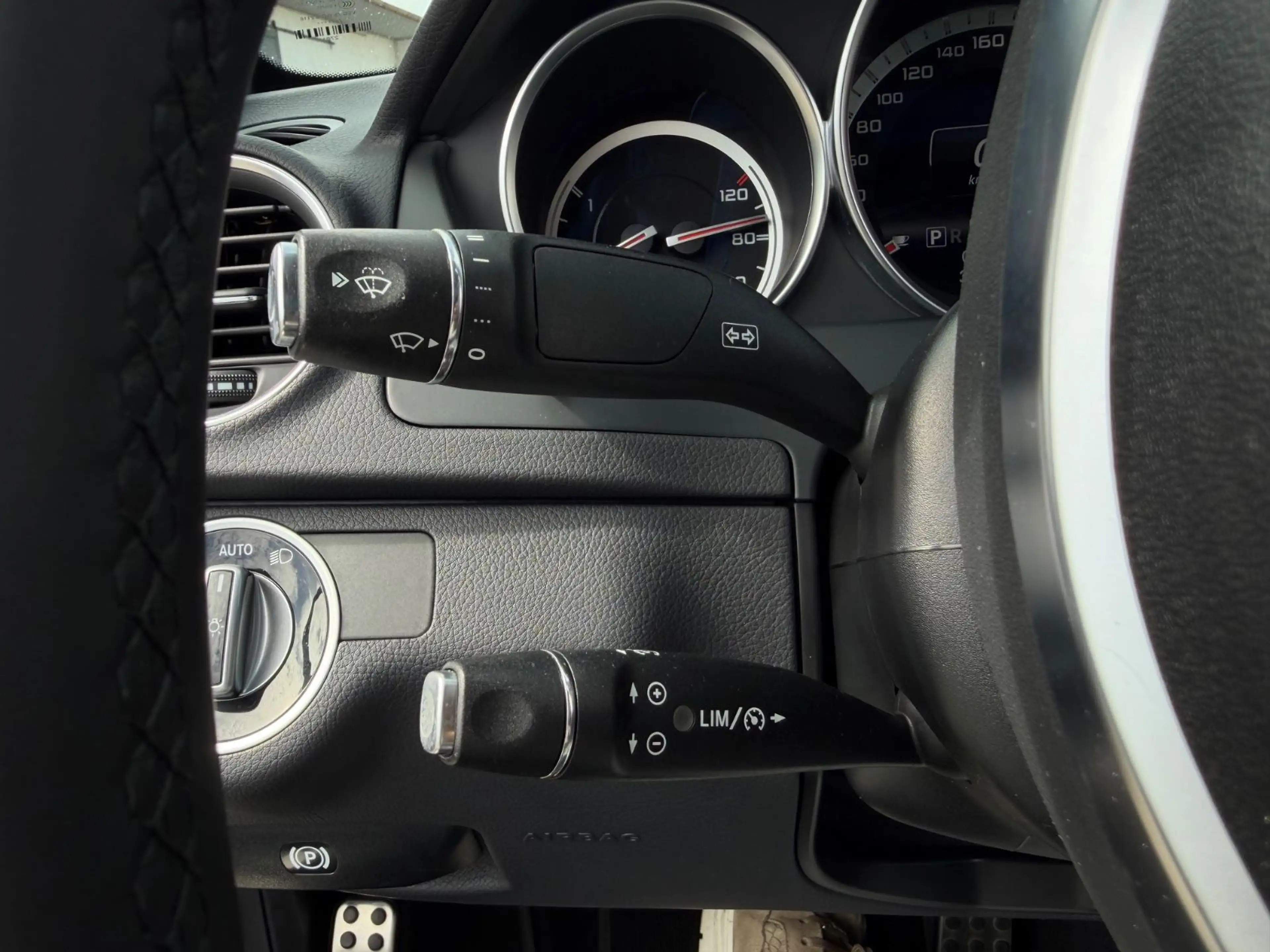 Mercedes-Benz C 63 AMG Performance Coupe W204 — photo 32