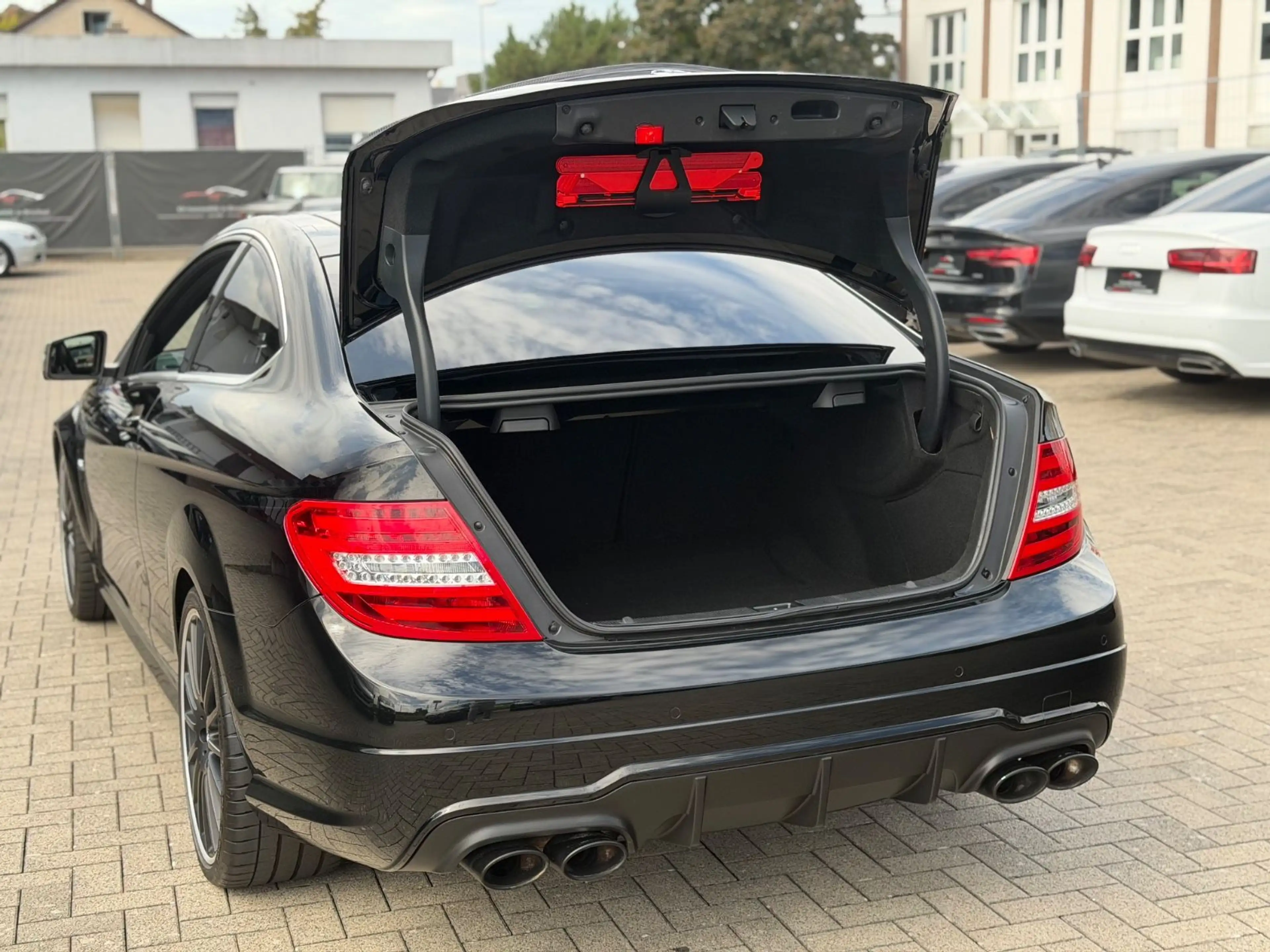 Mercedes-Benz C 63 AMG Performance Coupe W204 — photo 47