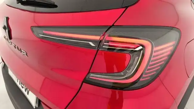 Renault Captur view 4