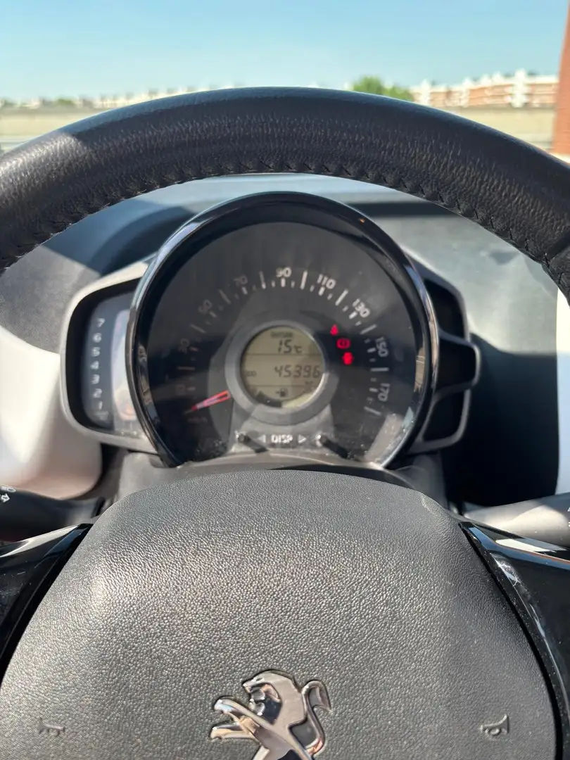 Peugeot 108 108 5p 1.0 12v Access Rosso - 1