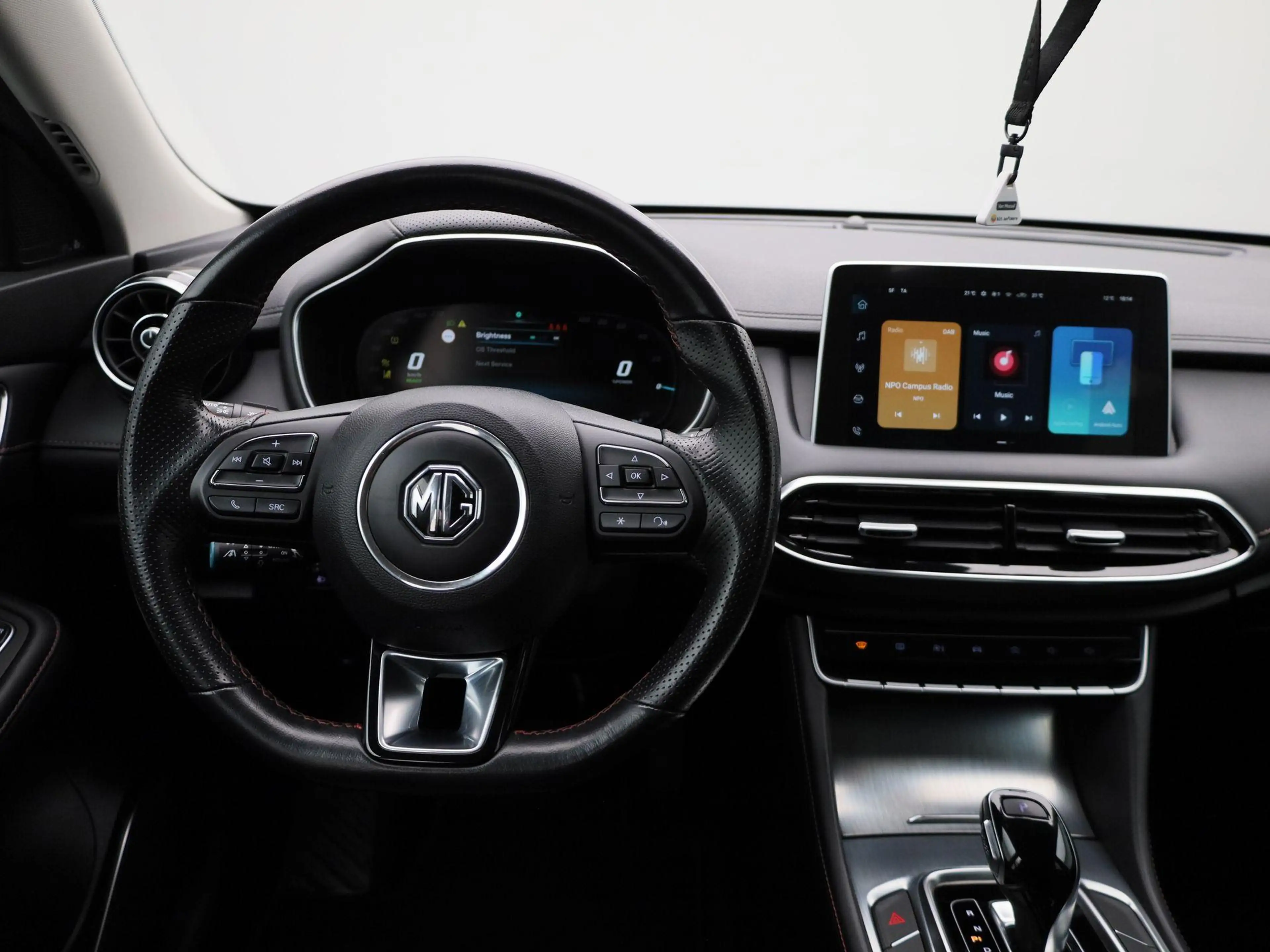 MG EHS 1.5 TGDI PHEV Aut. Comfort | Navi | Camera | Leder — photo 7