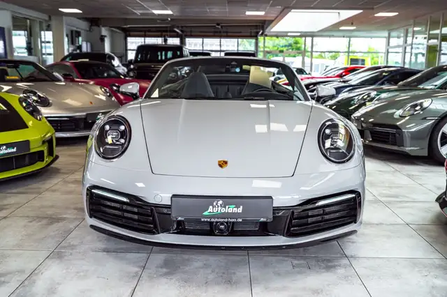 Porsche 992 view 2