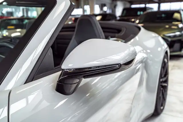 Porsche 992 view 12