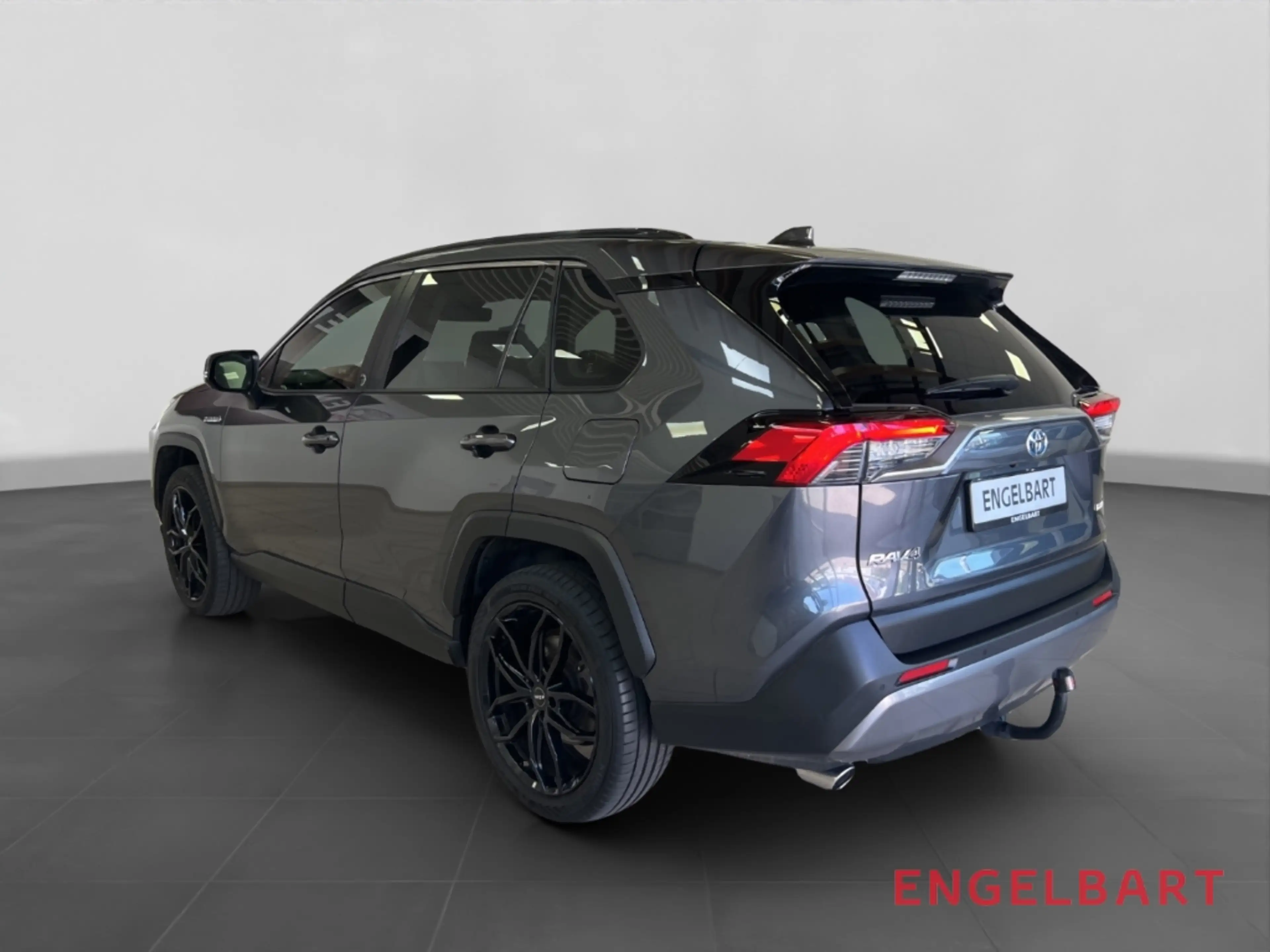 Toyota RAV 4 2.5 Hybrid Team Deutschland AHK abnehmbar — photo 3