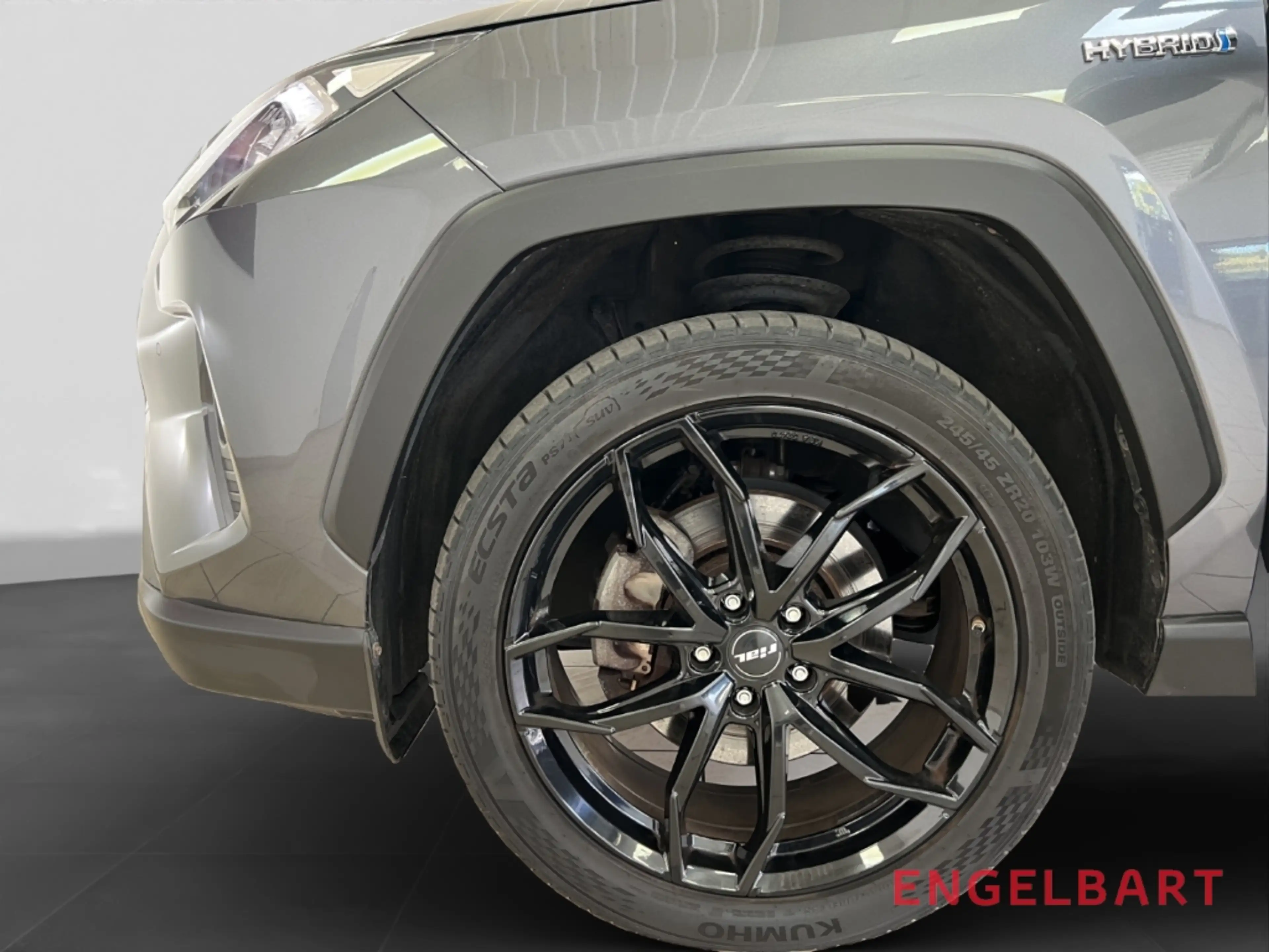 Toyota RAV 4 2.5 Hybrid Team Deutschland AHK abnehmbar — photo 15