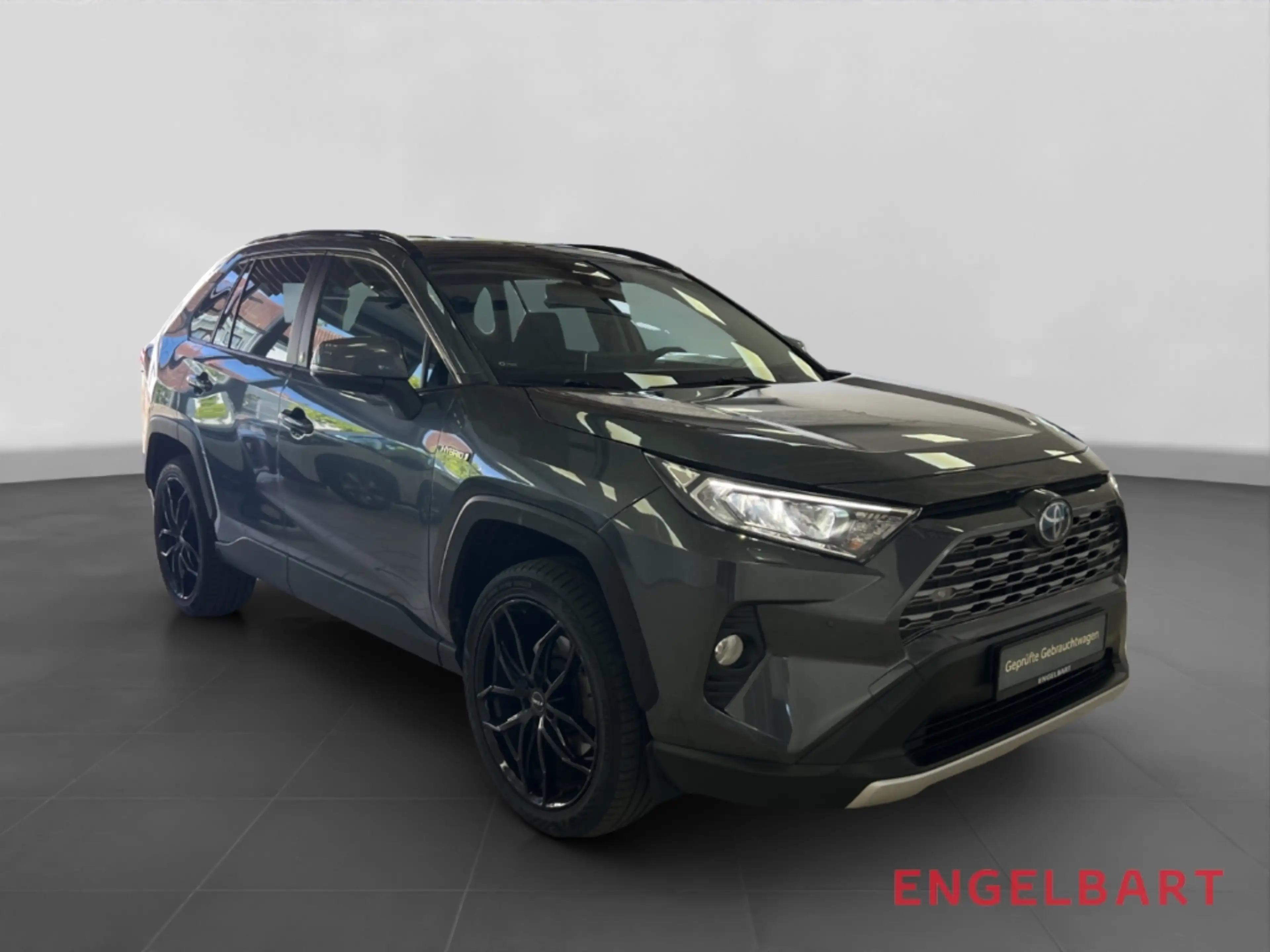 Toyota RAV 4 2.5 Hybrid Team Deutschland AHK abnehmbar — photo 6