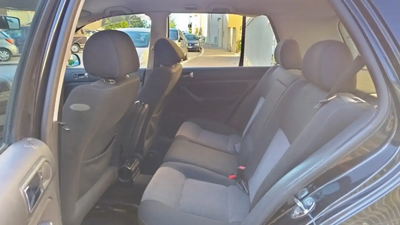Volkswagen Golf IV 5p 1.6 Benz/Metano, foto 6