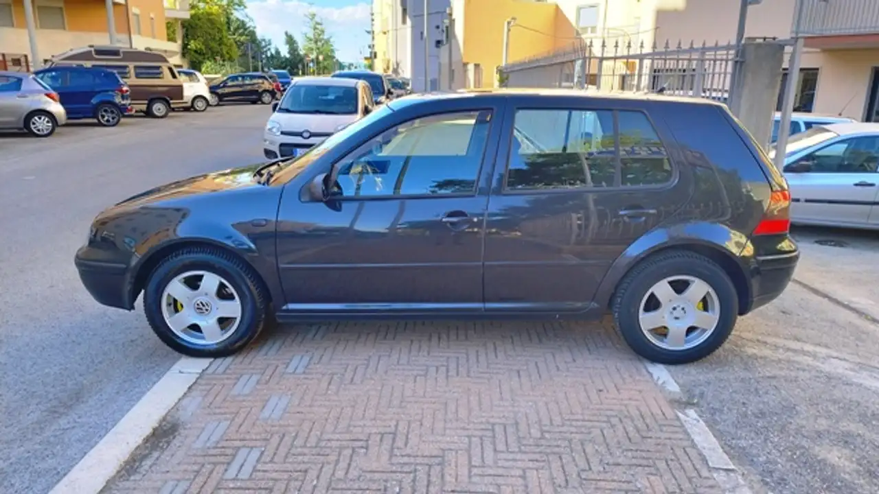Volkswagen Golf IV 5p 1.6 Benz/Metano, foto 4