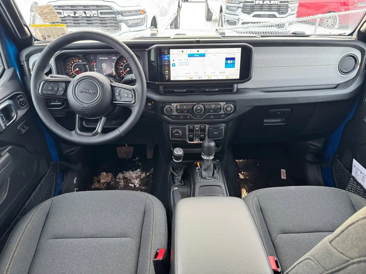 Jeep Gladiator снимка Jeep Gladiator