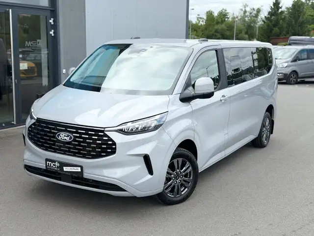 Ford Tourneo Custom