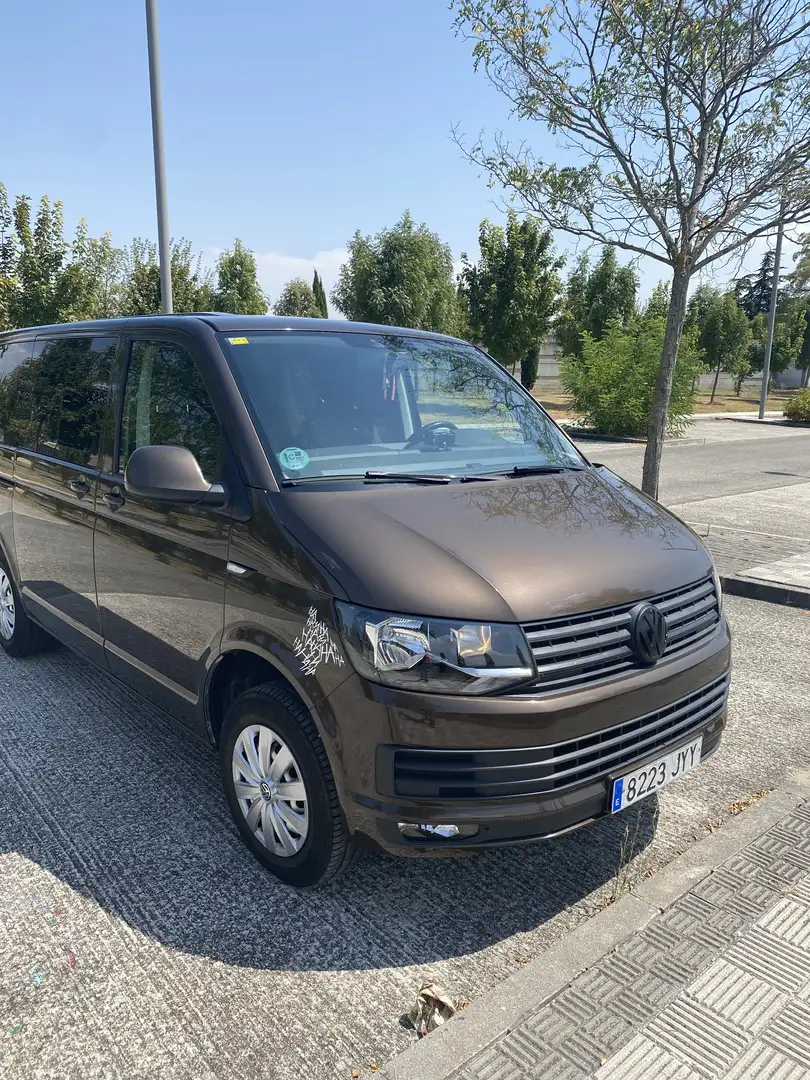Volkswagen T6 Caravelle 2.0TDI BMT Trendline 75kW Marrón - 1