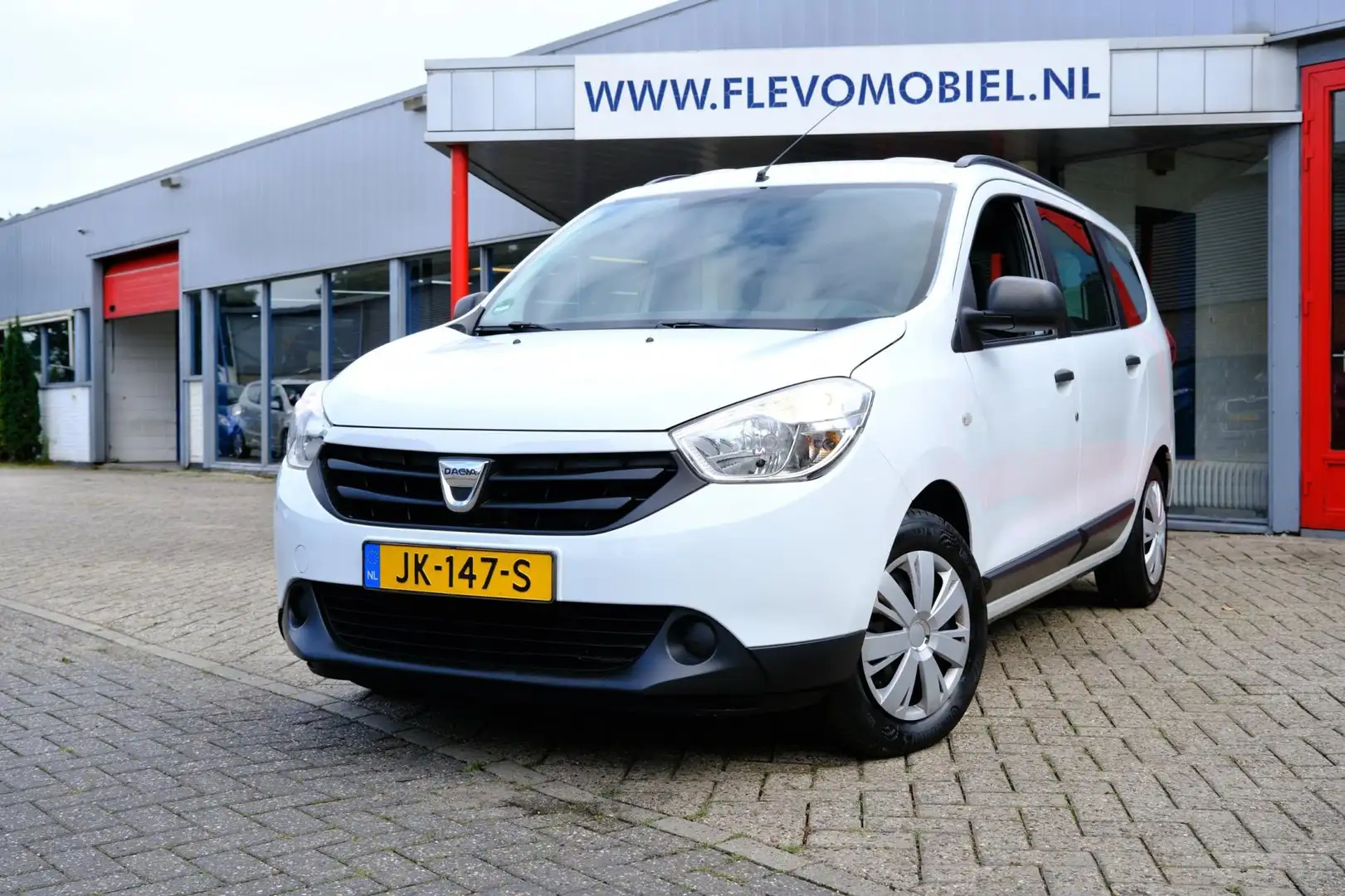 Dacia Lodgy 1.2 TCe Robust El ramen|Radio-CD|Bluetooth White - 1