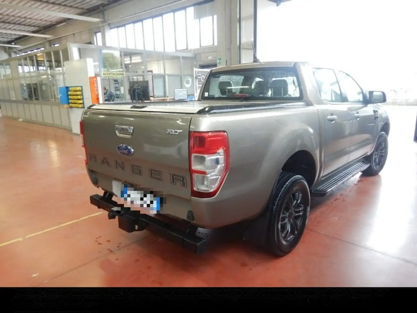 Ford Ranger 2.0 TDCi XLT 4WD DOPPIA CABINA Gris - 2