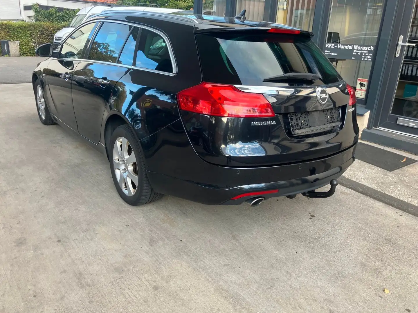 Opel Insignia A Sports OPC Tourer  Innovation 4x4 Noir - 2