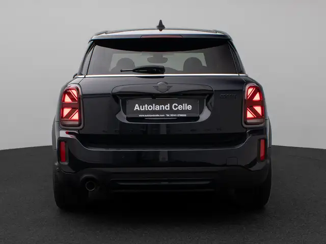 MINI Countryman view 8