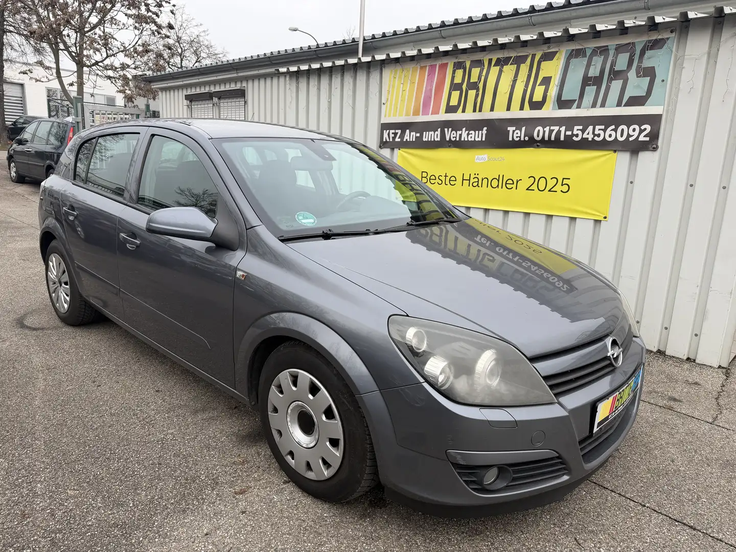 Opel Astra Edition*Limousine* Xenon*SHZ*TÜV 01/27*Klima* Grau - 1