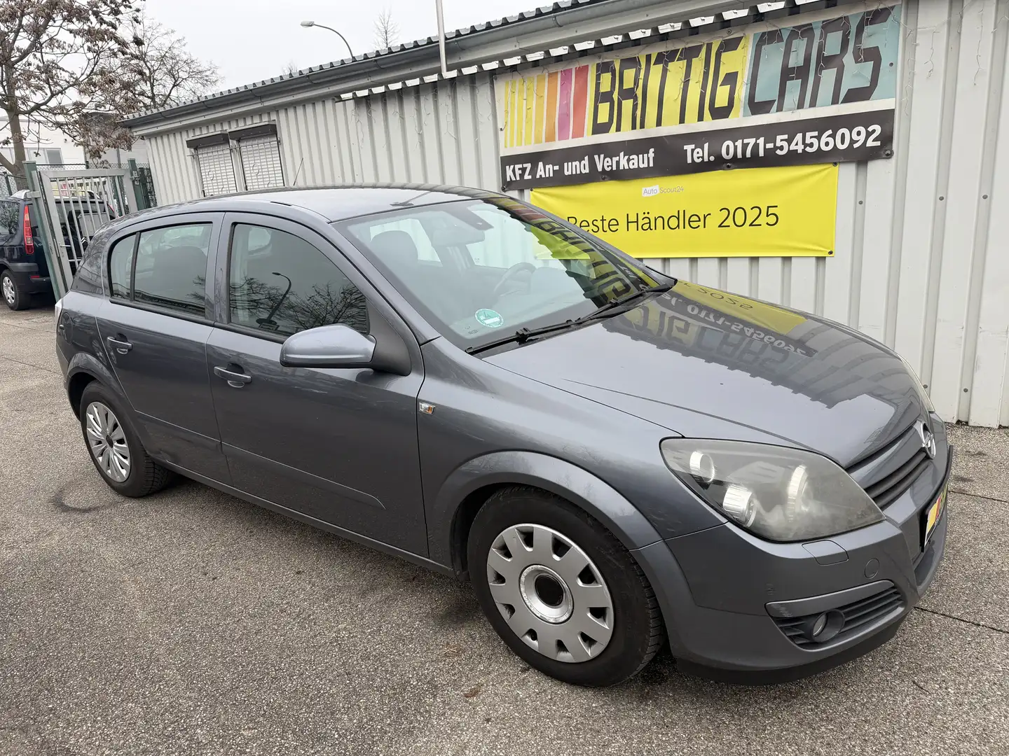 Opel Astra Edition*Limousine* Xenon*SHZ*TÜV 01/27*Klima* Grau - 2