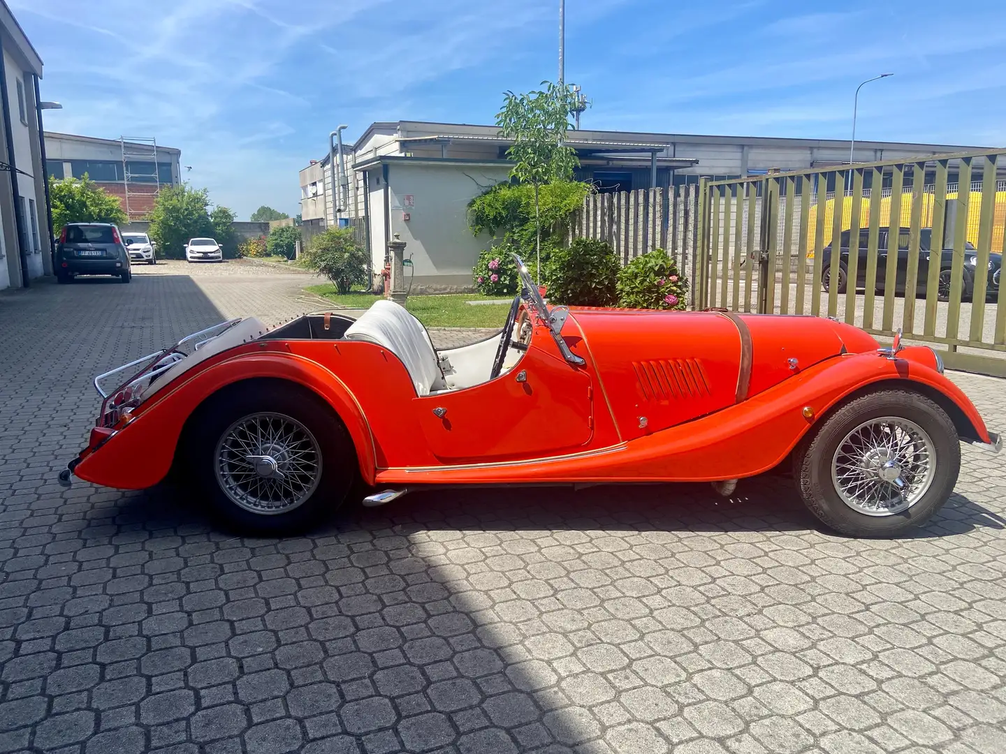Morgan 4/4 Orange - 1