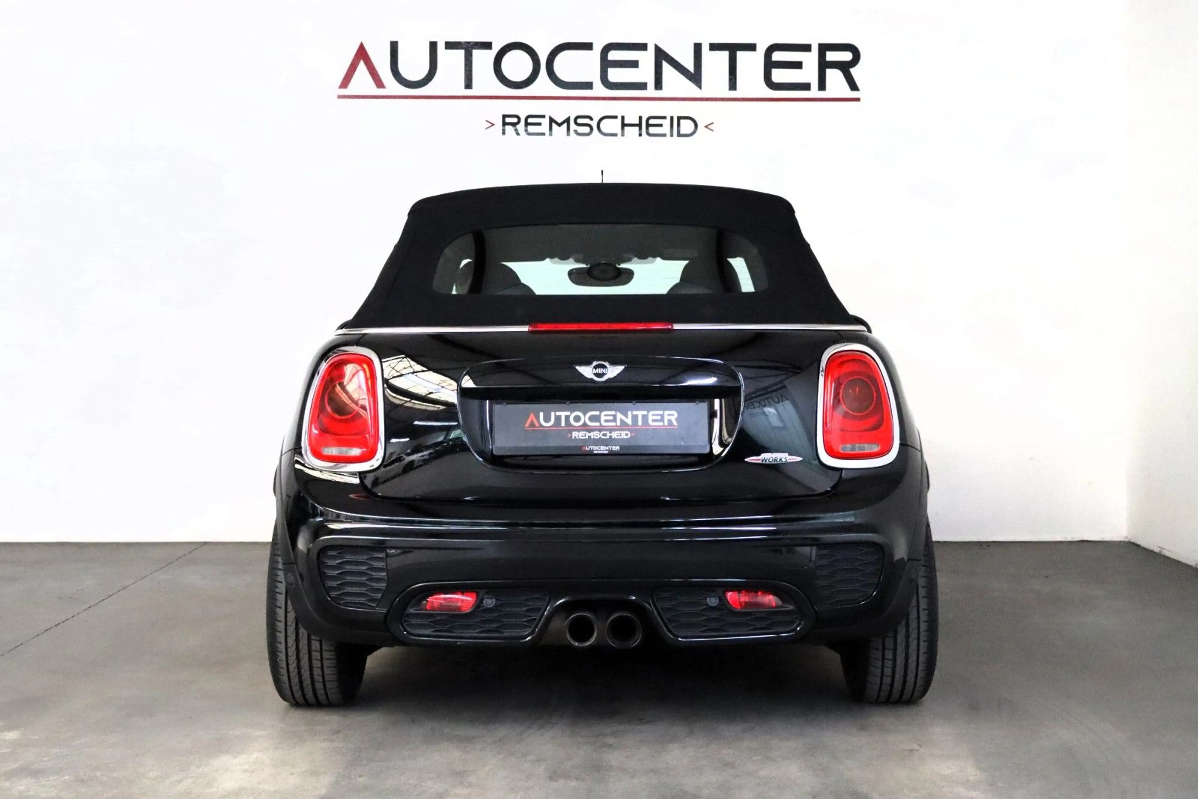 MINI John Cooper Works Cabrio 2,0 Aut. Keyless LED — photo 6
