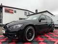 BMW 320 i Touring Advantage*PDC*DTC*Navi*LED Zwart - thumbnail 1