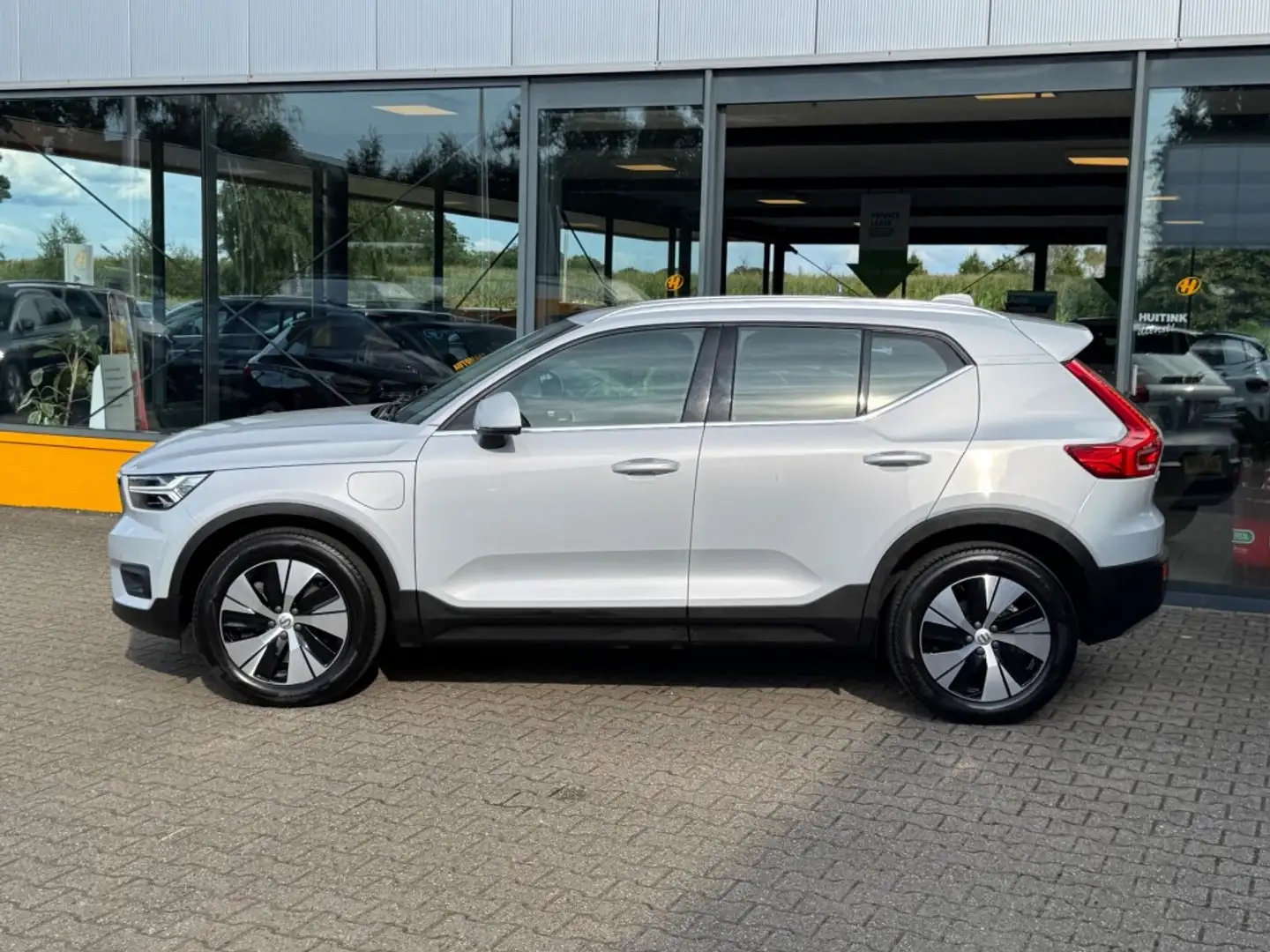 Volvo XC40 1.5 T4 Recharge Inscription - Navi - Apple/Android Wit - 2