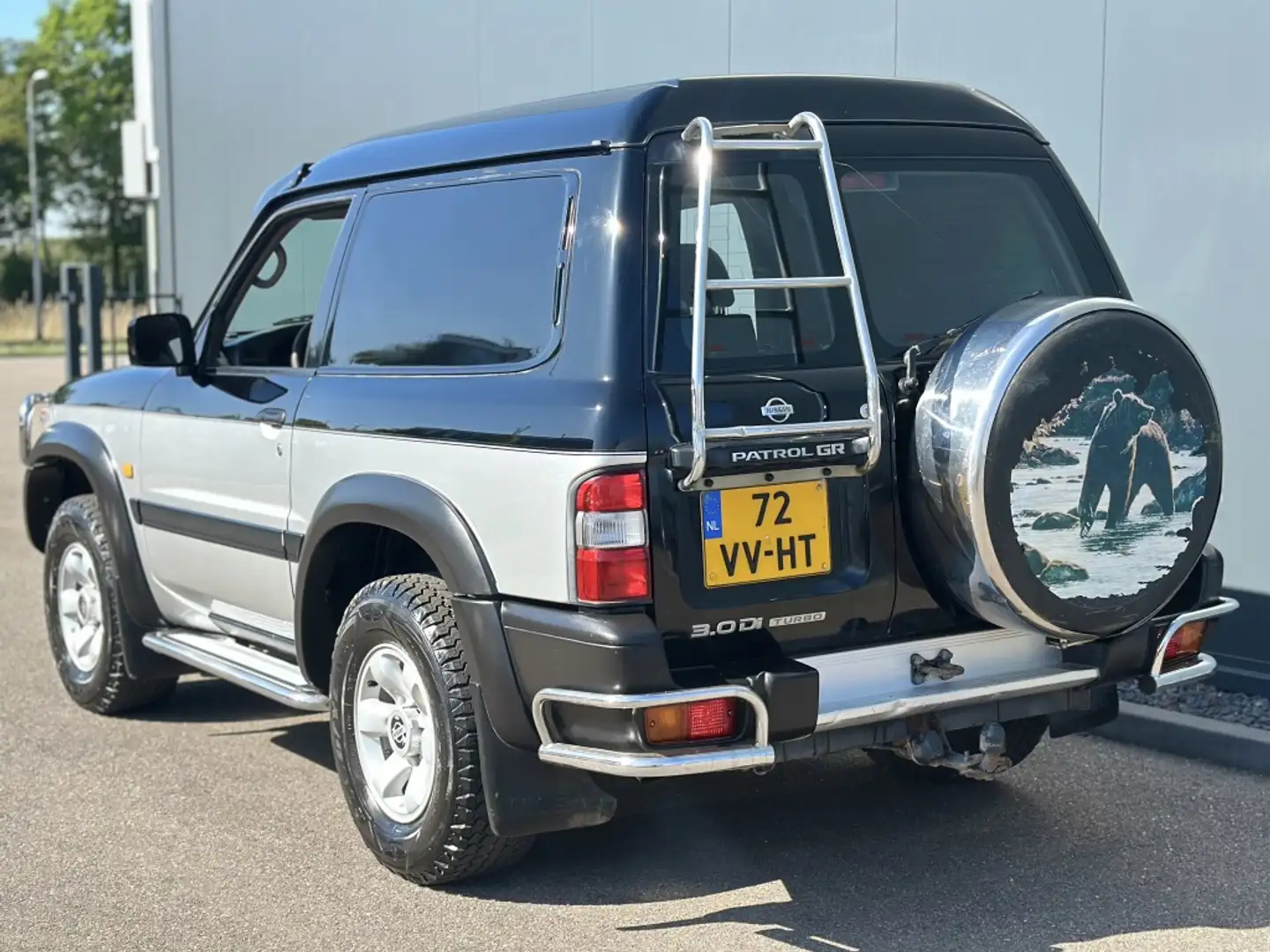 Nissan Patrol GR 3.0 Di Luxury - 2