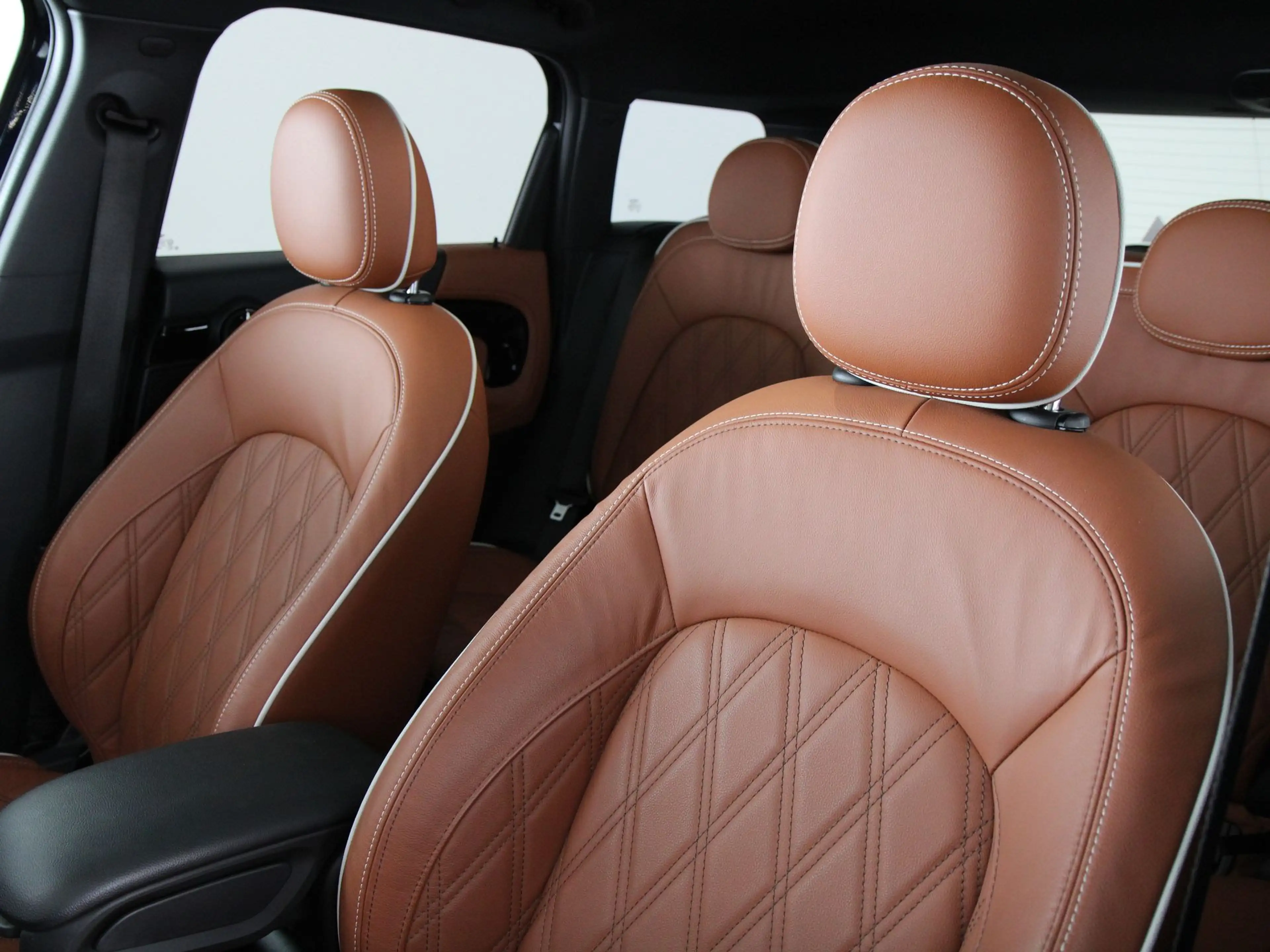 MINI Cooper SE Countryman ALL4 Classic — photo 5