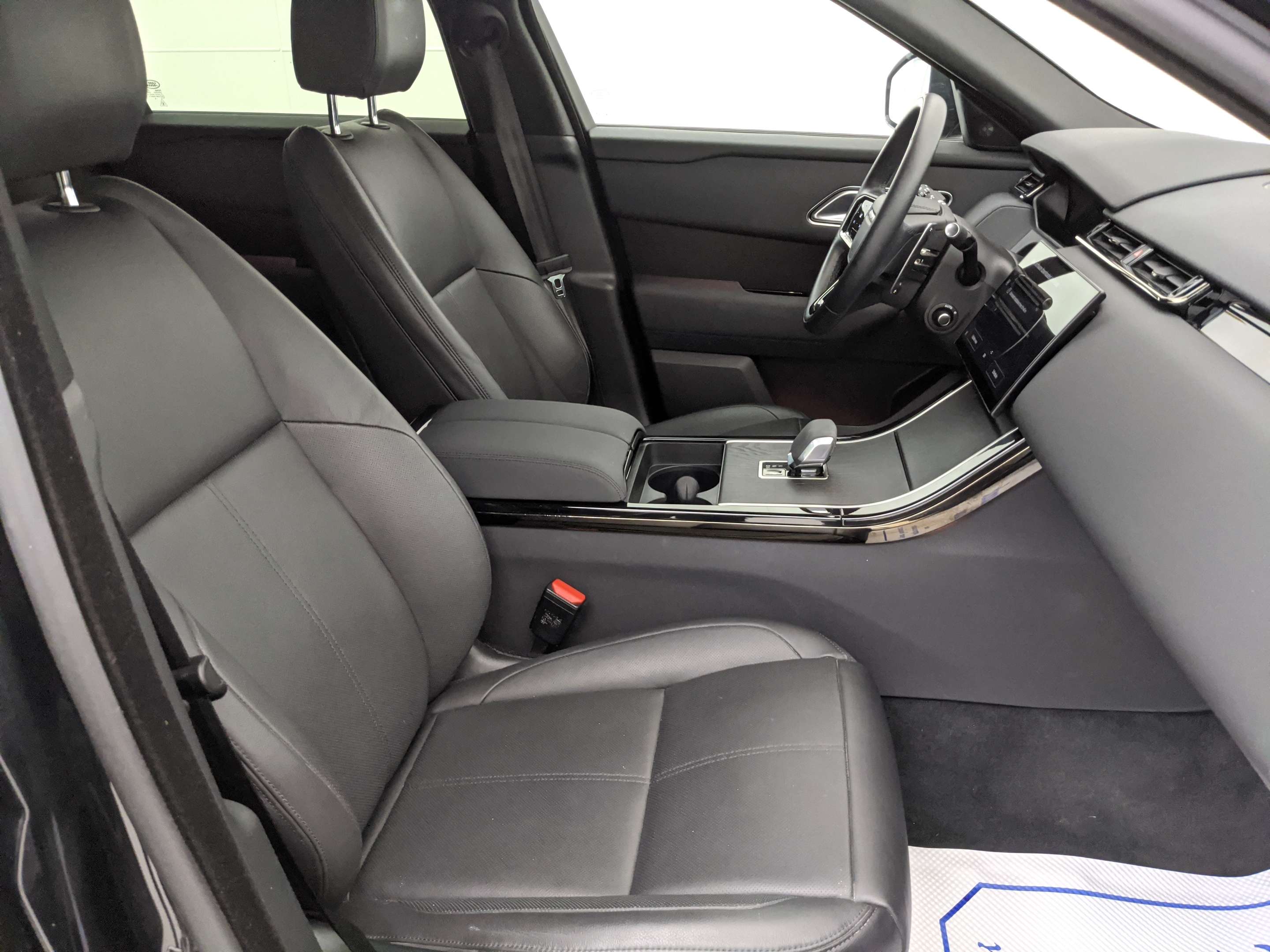 2024 Land Rover Range Rover Velar