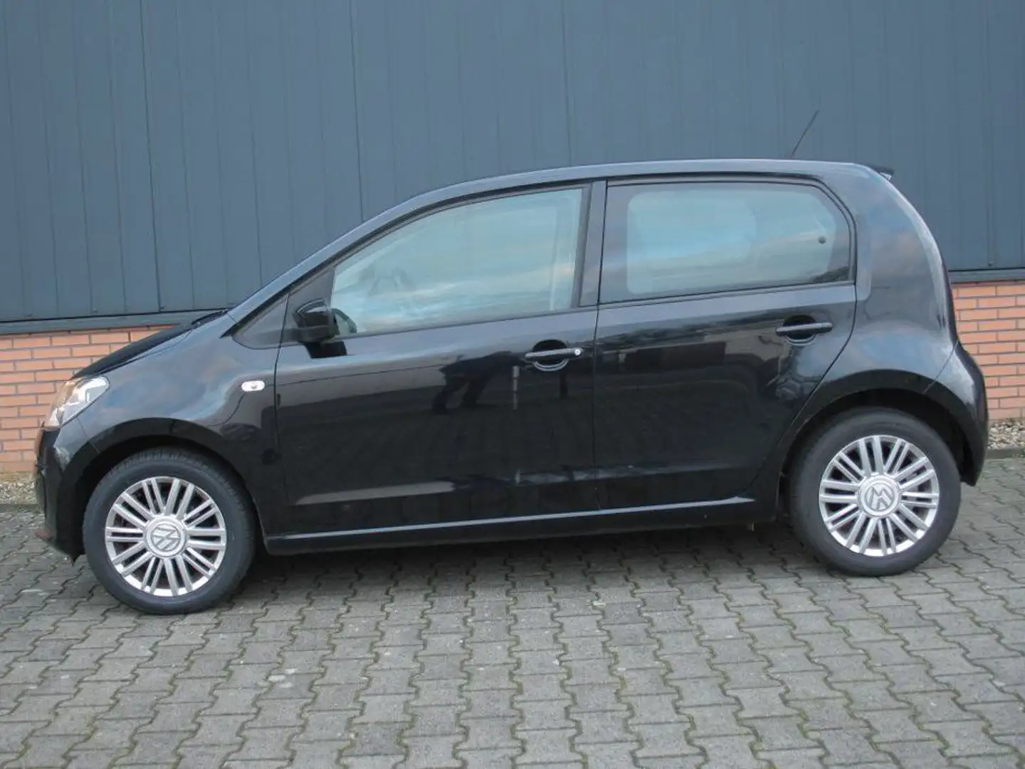 Volkswagen up! 1.0 high up! Cup-Up Zwart - 2